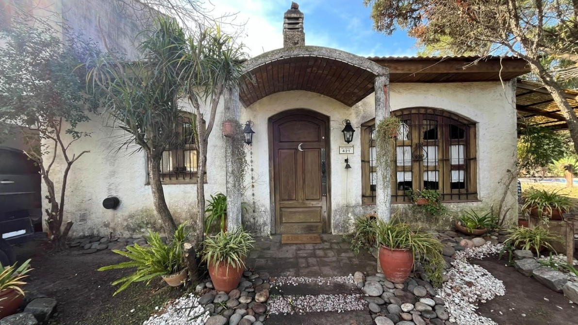 Casa en Burzaco